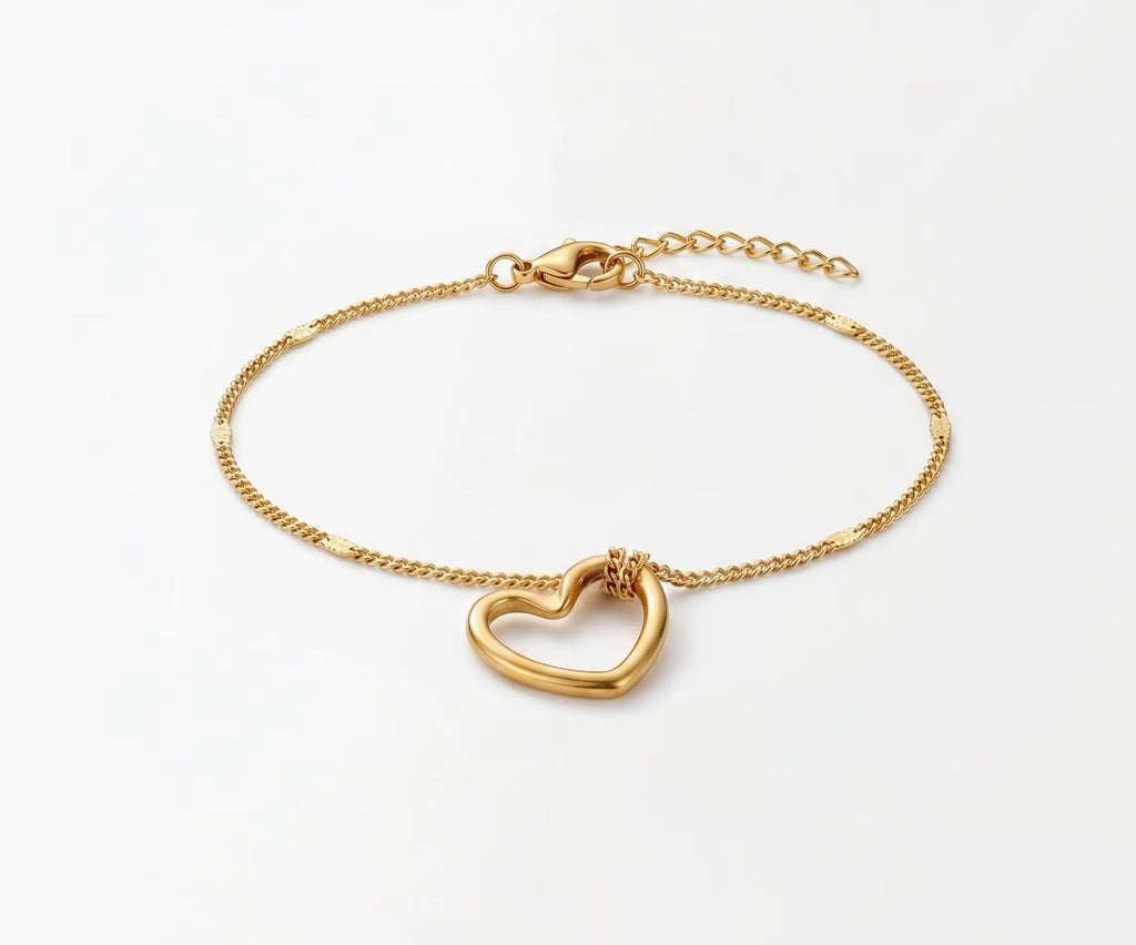 HeartLink™ Waterproof Stainless Steel Bracelet – Gold